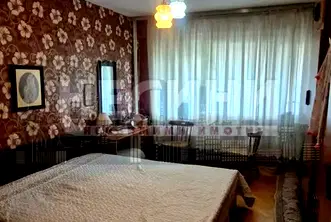 Тристаен апартамент в Русе, Възраждане
