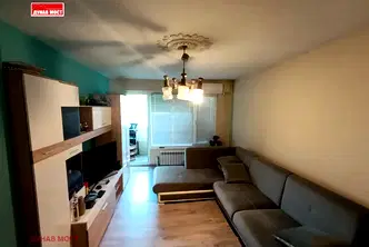 Тристаен апартамент в Русе, Възраждане