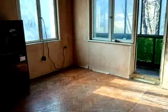 Двустаен апартамент в Русе, Здравец