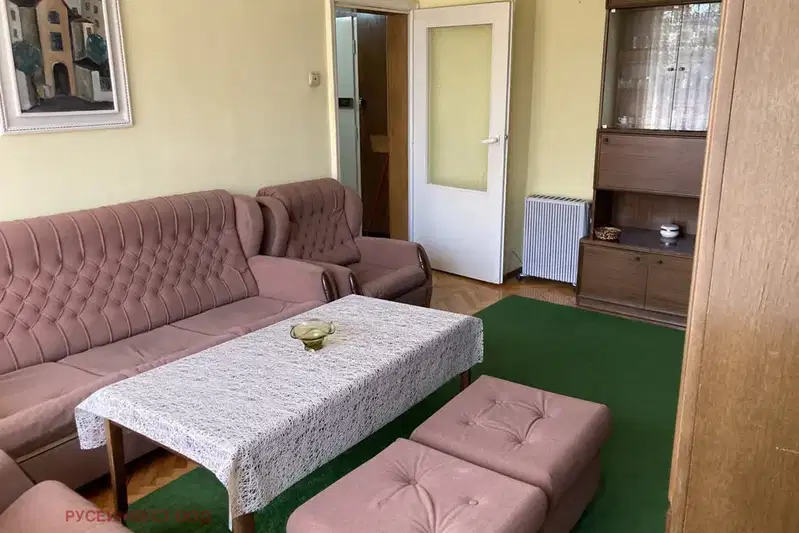 Двустаен апартамент в Русе, Здравец