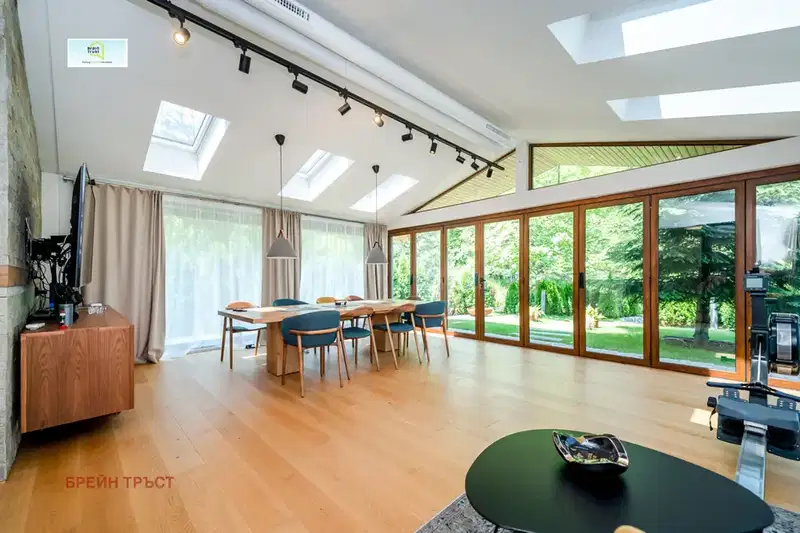 5-bedroom apartment in Bistrica