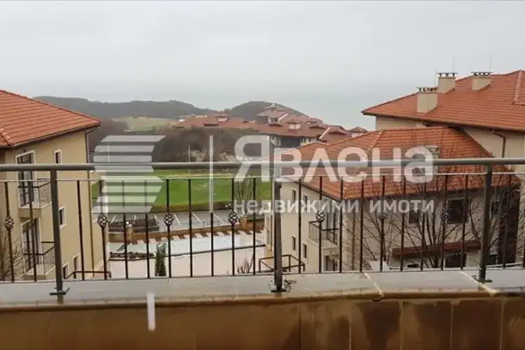 3-bedroom apartment in Oblast Dobrich, Bojurec