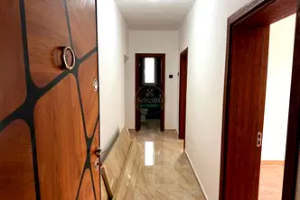 Тристаен апартамент в Габрово, с. Буря
