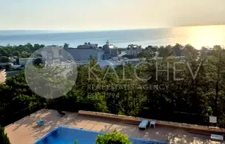 Двустаен апартамент в Добрич, с. Кранево