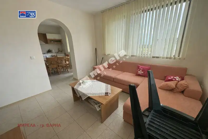 3-bedroom apartment in Oblast Dobrich, Kranevo