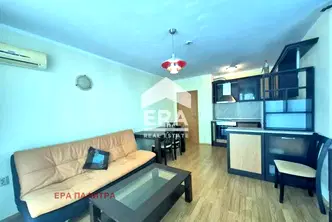 Двустаен апартамент в Бургас, с. Лозенец