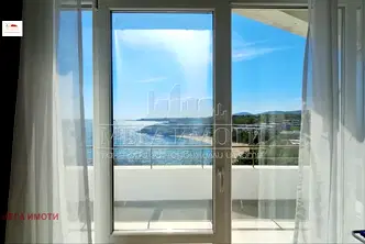 Двустаен апартамент в Бургас, с. Лозенец
