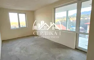 Тристаен апартамент в с. Мало Бучино