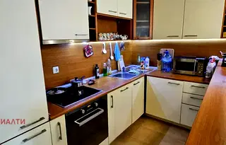 Тристаен апартамент в Бургас, с. Равда