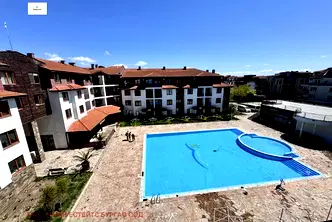 Тристаен апартамент в Бургас, с. Равда
