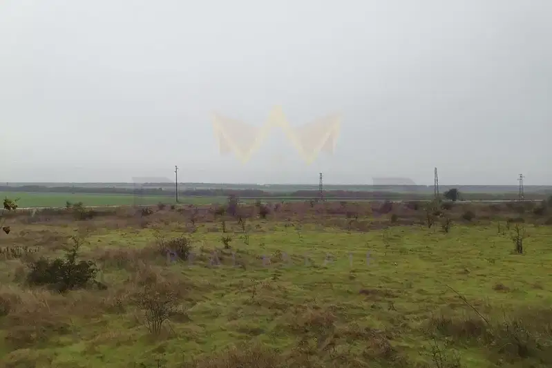 Тристаен апартамент в Добрич, с. Стражица