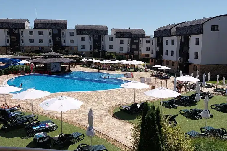2-bedroom apartment in Oblast Dobrich, Topola