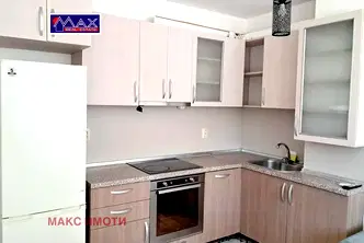 Тристаен апартамент в Благоевград, Сандански