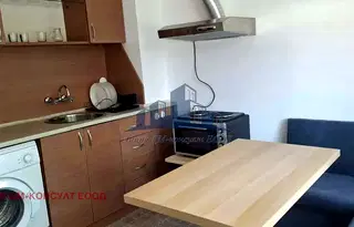 Двустаен апартамент в Шумен, Център