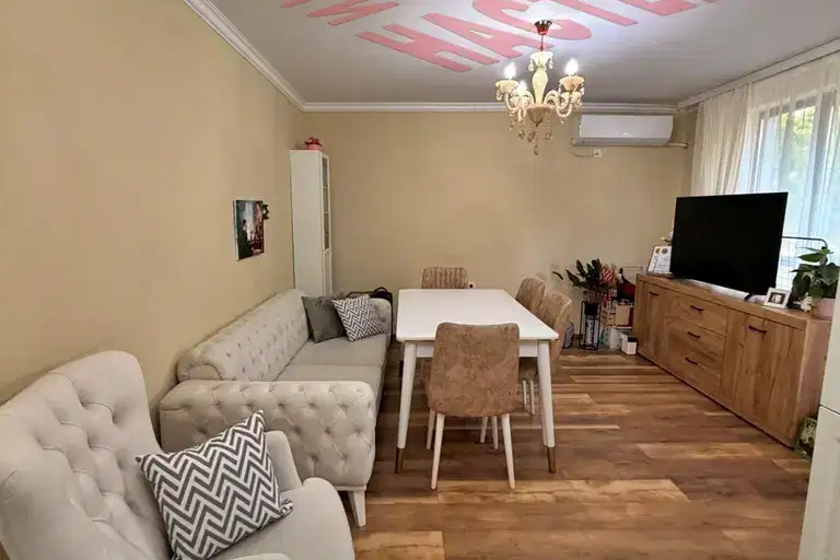 2-bedroom apartment in Shumen, Centyr