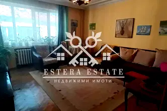 Тристаен апартамент в Шумен, Център