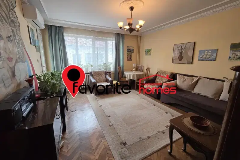 3-bedroom apartment in Shumen, Centyr