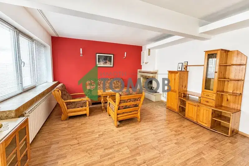 3-bedroom apartment in Shumen, Centyr