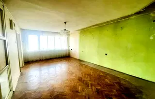 Тристаен апартамент в Шумен, Добруджански