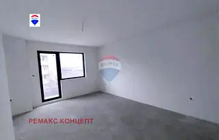 Двустаен апартамент в Шумен, Пазара