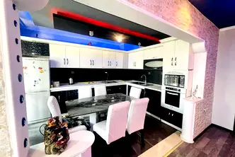 Тристаен апартамент в Шумен, Пазара