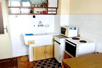 Тристаен апартамент в Шумен, Пазара
