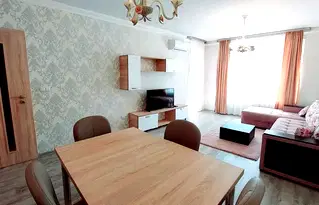Двустаен апартамент в Шумен, Пазара