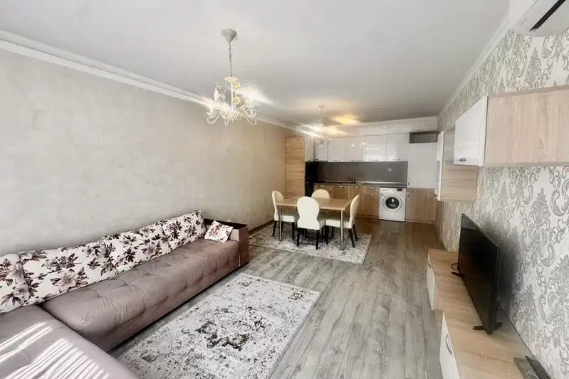 Двустаен апартамент в Шумен, Пазара