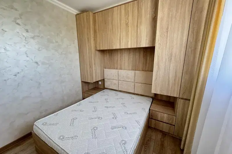 Двустаен апартамент в Шумен, Пазара