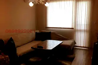 Тристаен апартамент в Шумен, Тракия