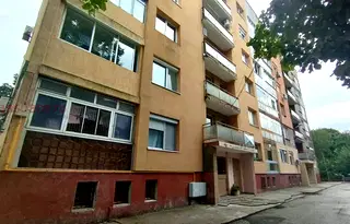 Двустаен апартамент в Силистра, Център
