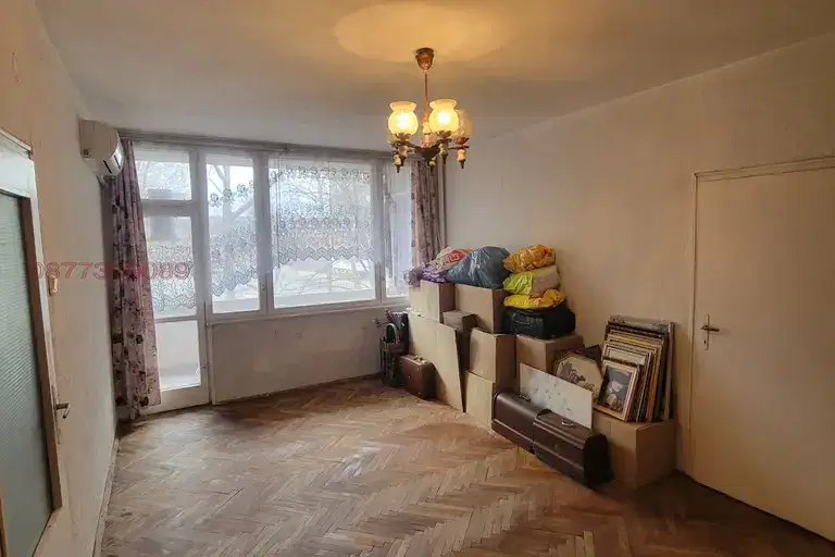 Многостаен апартамент в Сливен, Даме Груев