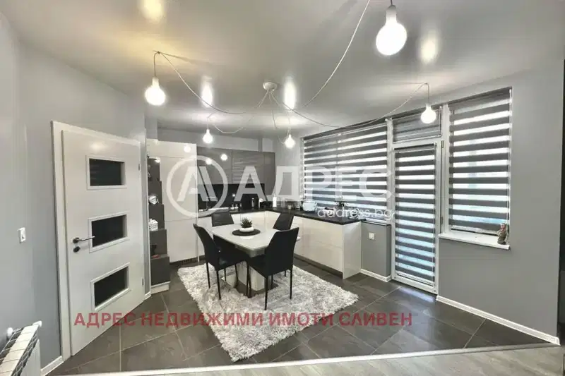 3-bedroom apartment in Sliven, Sini Kamyni