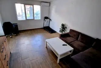Тристаен апартамент в София, Сливница