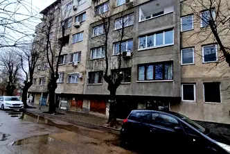 Двустаен апартамент в Банишора с асансьор и интернет
