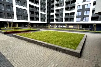 Тристаен апартамент с тераса в Банишора, София