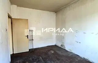 Тристаен апартамент в София, Банишора