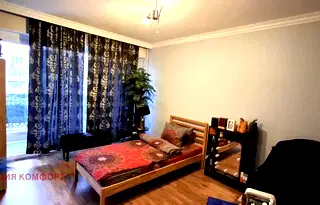 Тристаен апартамент в София, Банишора