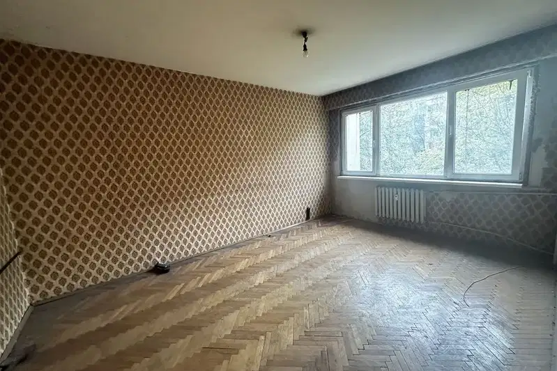 Тристаен апартамент с две тераси в Банишора, София