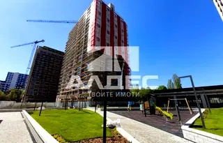 Тристаен апартамент в Банишора с паркомясто и асансьор