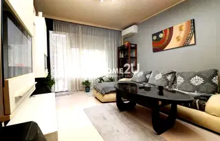 Тристаен апартамент в София, Банишора