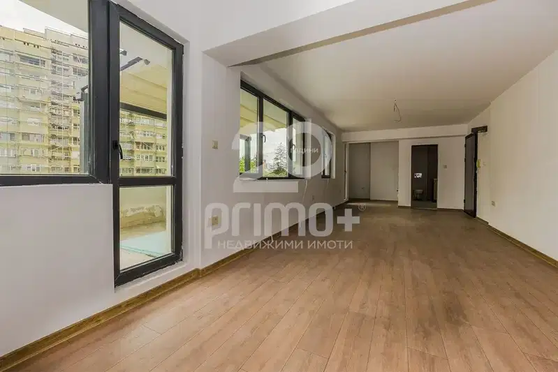 3-bedroom apartment in Sofiya, Banishora