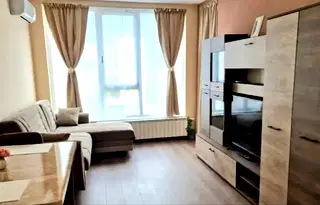 Двустаен апартамент в Банишора с тераса в луксозен комплекс