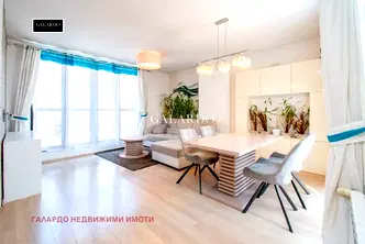 Четиристаен апартамент в Белите брези с три тераси