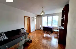 Тристаен апартамент с тераса в Белите брези, София