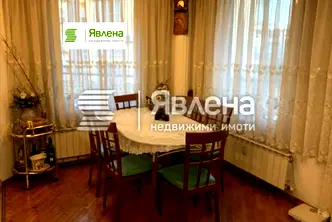 Тухлен 3-стаен апартамент с 3 тераси в Борово, София