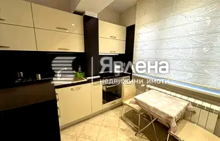 Тристаен апартамент в София, Борово