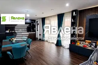 Тристаен апартамент с двор и гараж в Бояна, София