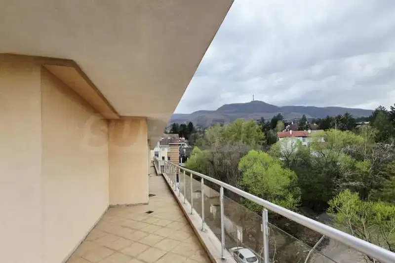 3-bedroom apartment in Sofiya, Boyana