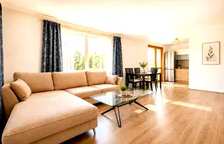 Тристаен апартамент с 3 тераси и паркоместа в Бояна